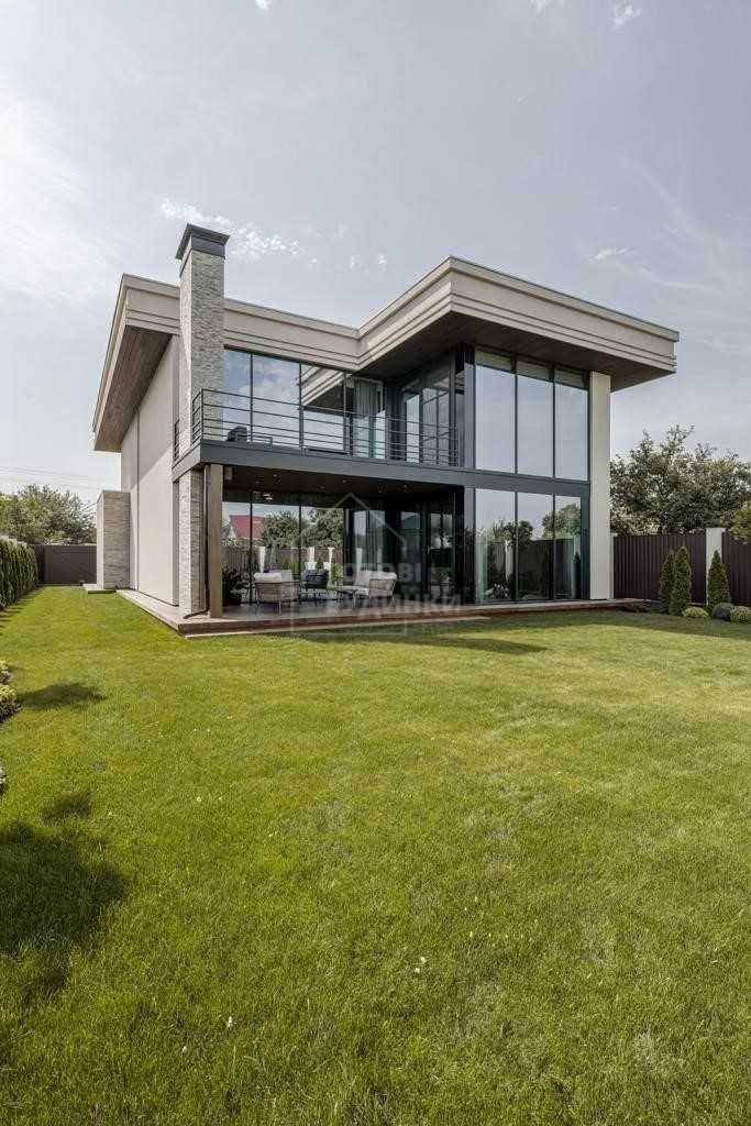 Будинок 390 м² у Гатне — фото 1